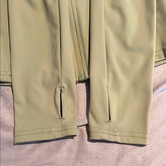 Women's Light Green Jacket - Picture 2 of 6